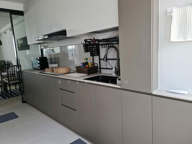 159 Bedok South Avenue 3, 159 Bedok South Avenue 3, 2 Bedrooms, 800 sqft, HDB Flat For Rent, by Avery Lin, 500127278 - Kitchen - PropertyGuru.com.sg