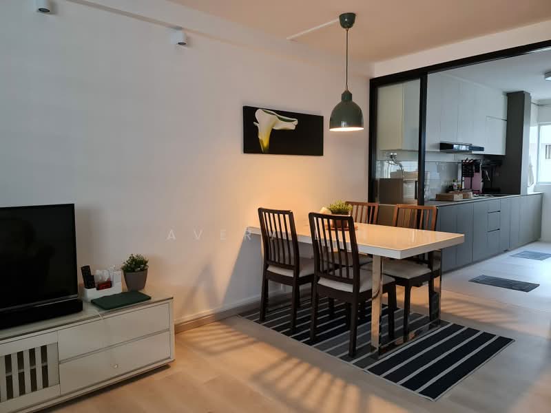 159 Bedok South Avenue 3, 159 Bedok South Avenue 3, 2 Bedrooms, 800 sqft, HDB Flat For Rent, by Avery Lin, 500127278 - Dining Room - PropertyGuru.com.sg