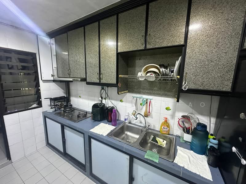 484C Choa Chu Kang Avenue 5, 484C Choa Chu Kang Avenue 5, 3 Bedrooms, 1,076 sqft, HDB Flat For Sale, by Jose Loh Zhenhao, 500127279 - Kitchen - PropertyGuru.com.sg