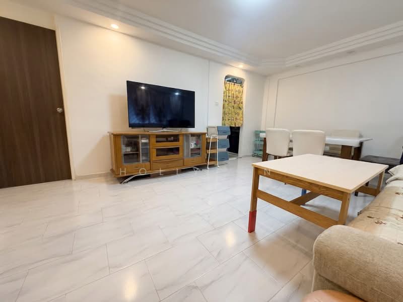 170 Bishan Street 13, 170 Bishan Street 13, 3 Bedrooms, 893 sqft, HDB Flat For Sale, by Holly Yan, 500127280 - Living Room - PropertyGuru.com.sg