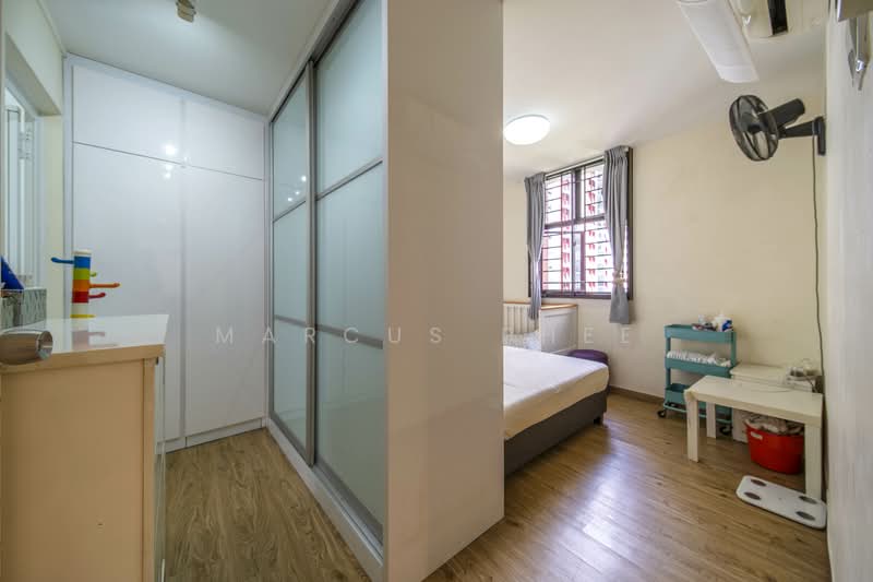 339A Sembawang Close, 339A Sembawang Close, 4 Bedrooms, 1,184 sqft, HDB Flat For Sale, by Marcus Phee, 500127282 - Bedroom - PropertyGuru.com.sg