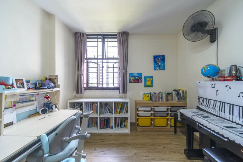 339A Sembawang Close, 339A Sembawang Close, 4 Bedrooms, 1,184 sqft, HDB Flat For Sale, by Marcus Phee, 500127282 - Study - PropertyGuru.com.sg