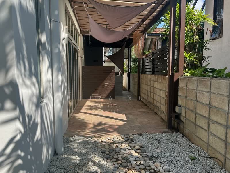 Serangoon Garden Estate, Alnwick Road, 4 Bedrooms, 3,000 sqft, Semi-Detached House For Rent, by Liza Xu, 500127289 - Exterior - PropertyGuru.com.sg