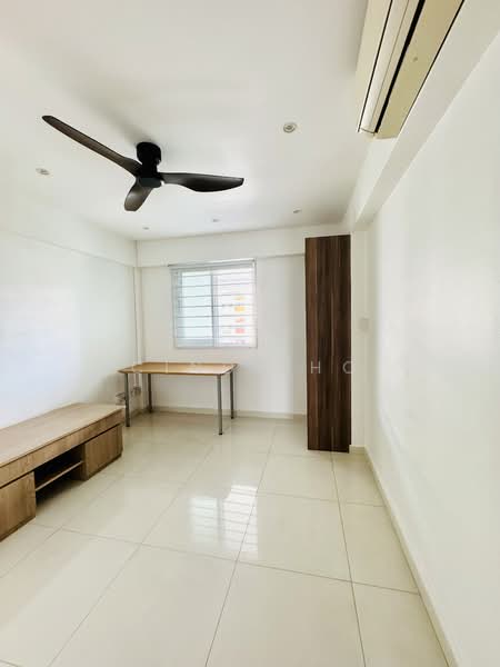 126 Hougang Avenue 1, 126 Hougang Avenue 1, Room Rental, 100 sqft, HDB Flat For Rent, by Cindy Ho, 500127295 - Interior - PropertyGuru.com.sg