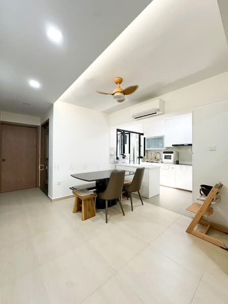 111B Alkaff Crescent, 111B Alkaff Crescent, 3 Bedrooms, 1,001 sqft, HDB Flat For Sale, by Charles Goy, 500127302 - Dining Room - PropertyGuru.com.sg