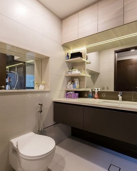 D'Nest, 131 Pasir Ris Grove, 3 Bedrooms, 969 sqft, Condominium For Sale, by Chris Pang, 500127321 - Bathroom - PropertyGuru.com.sg