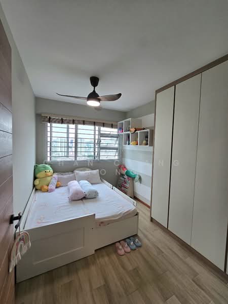 130B Lorong 1 Toa Payoh, 130B Lorong 1 Toa Payoh, 3 Bedrooms, 1,001 sqft, HDB Flat For Sale, by Chan Chang Rong, 500127325 - Bedroom - PropertyGuru.com.sg