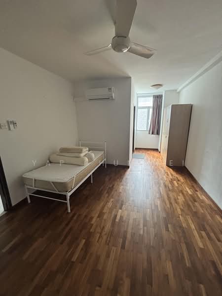 260 sims avenue, , 3 Bedrooms, 1,200 sqft, Apartment For Rent, by Yap Chun Wei, 500127335 - Master Bedroom - PropertyGuru.com.sg