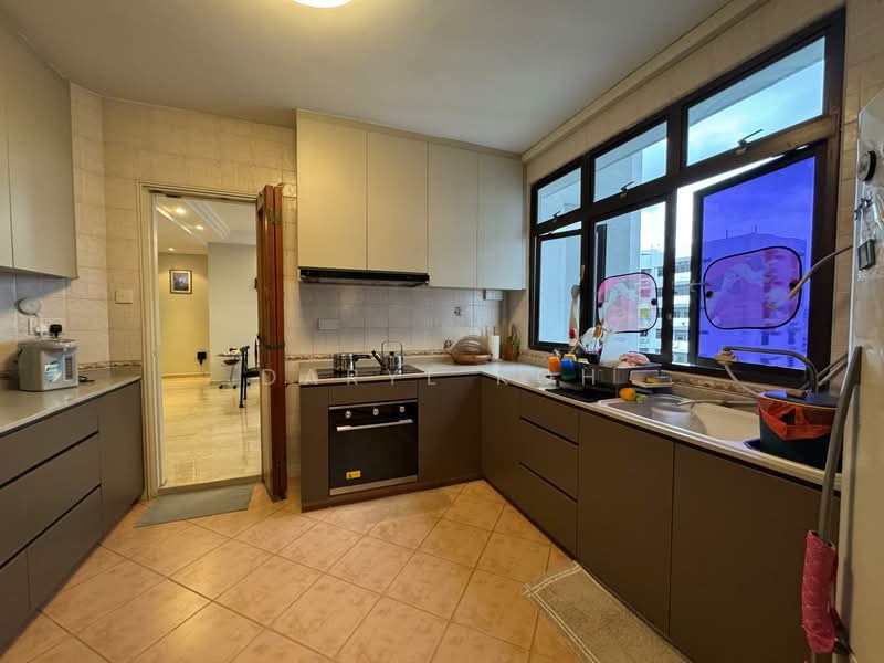 Nim Gardens, 73 Nim Road, 3 Bedrooms, 1,830 sqft, Condominium For Sale, by Daryl Koh, 500127336 - Kitchen - PropertyGuru.com.sg