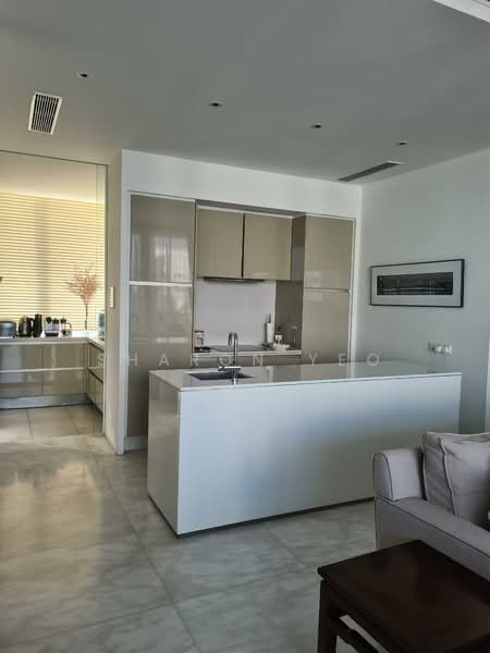 Ardmore II, 2 Ardmore Park, 4 Bedrooms, 2,024 sqft, Condominium For Rent, by Sharon Yeo, 500127343 - Kitchen - PropertyGuru.com.sg