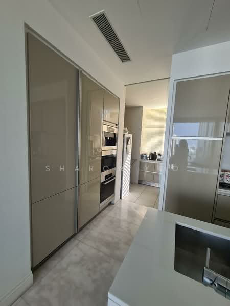 Ardmore II, 2 Ardmore Park, 4 Bedrooms, 2,024 sqft, Condominium For Rent, by Sharon Yeo, 500127343 - Kitchen - PropertyGuru.com.sg