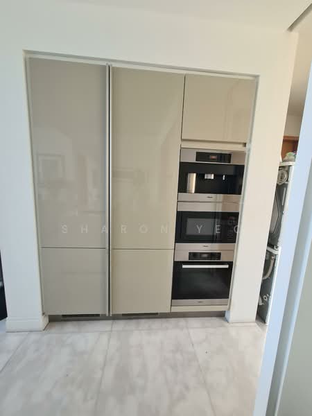 Ardmore II, 2 Ardmore Park, 4 Bedrooms, 2,024 sqft, Condominium For Rent, by Sharon Yeo, 500127343 - Kitchen - PropertyGuru.com.sg