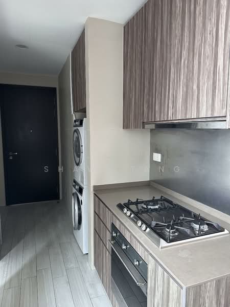 Principal Garden, 95 Prince Charles Crescent, 4 Bedrooms, 1,571 sqft, Condominium For Rent, by Shawn Tang, 500127361 - Kitchen - PropertyGuru.com.sg