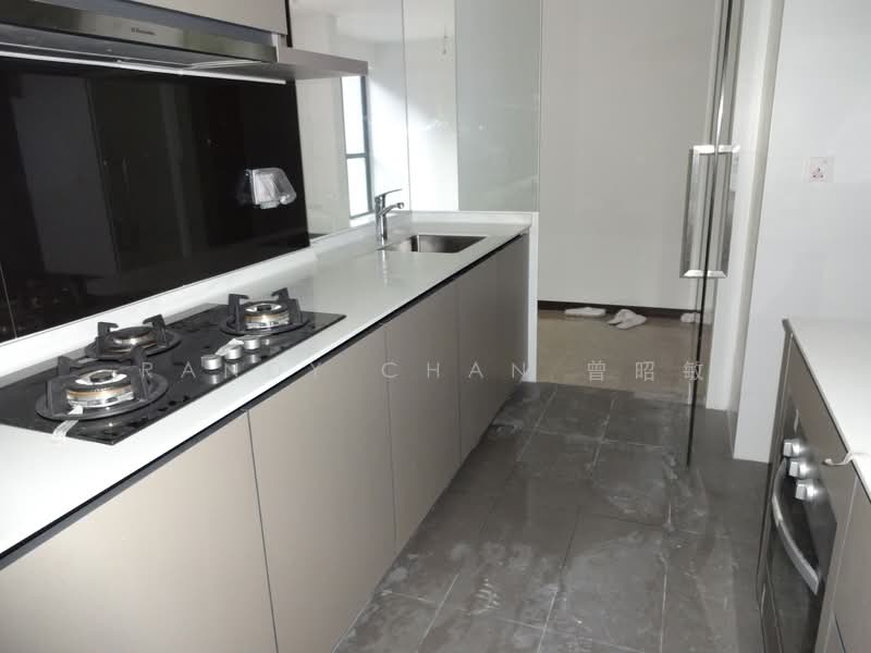 River Isles, 62 Edgedale Plains, 3 Bedrooms, 1,173 sqft, Condominium For Sale, by Randy Chan 曾昭敏, 500127373 - Kitchen - PropertyGuru.com.sg