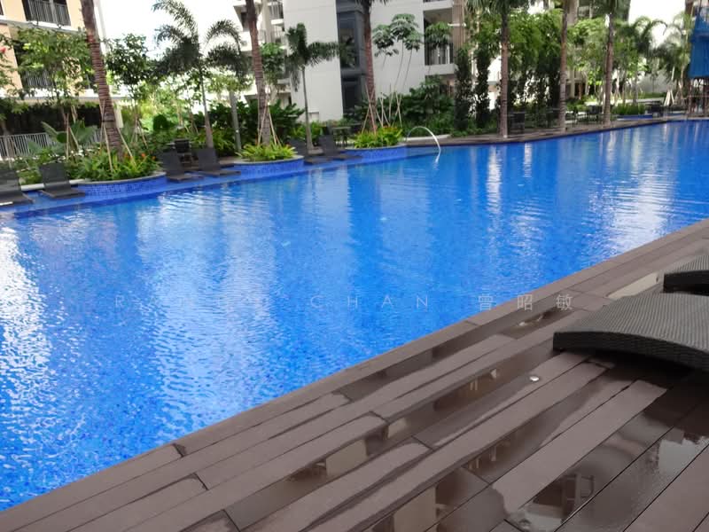 River Isles, 62 Edgedale Plains, 3 Bedrooms, 1,173 sqft, Condominium For Sale, by Randy Chan 曾昭敏, 500127373 - Pool - PropertyGuru.com.sg