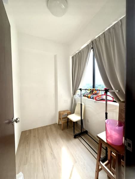 Avon Park, 1 Youngberg Terrace, 3 Bedrooms, 1,270 sqft, Condominium For Sale, by Michelle Ang 洪丽清, 500127377 - Maid’s Room - PropertyGuru.com.sg