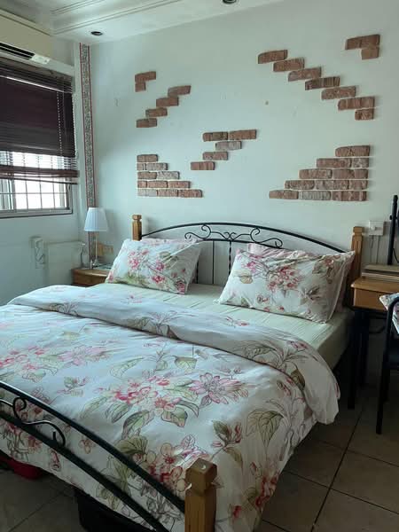 536 Bukit Batok Street 52, 536 Bukit Batok Street 52, 2 Bedrooms, 786 sqft, HDB Flat For Rent, by Annie Chen, 500127407 - Bedroom - PropertyGuru.com.sg