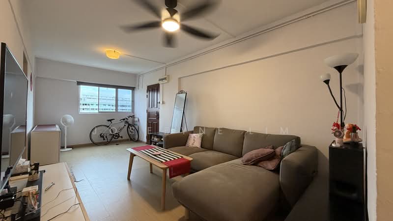 213 Ang Mo Kio Avenue 3, 213 Ang Mo Kio Avenue 3, 3 Bedrooms, 882 sqft, HDB Flat For Sale, by Josefyne Lim, 500127409 - PropertyGuru.com.sg