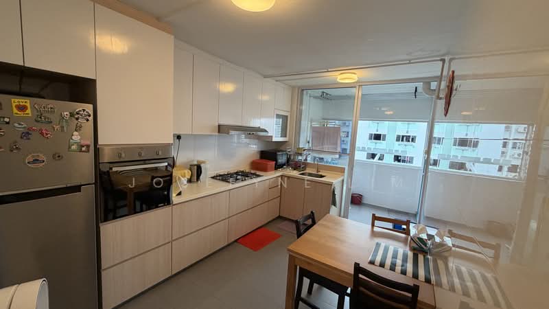 213 Ang Mo Kio Avenue 3, 213 Ang Mo Kio Avenue 3, 3 Bedrooms, 882 sqft, HDB Flat For Sale, by Josefyne Lim, 500127409 - Kitchen - PropertyGuru.com.sg
