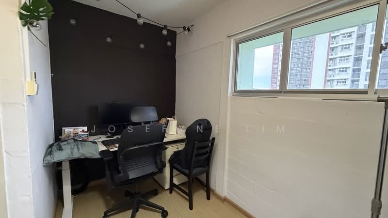 213 Ang Mo Kio Avenue 3, 213 Ang Mo Kio Avenue 3, 3 Bedrooms, 882 sqft, HDB Flat For Sale, by Josefyne Lim, 500127409 - Study - PropertyGuru.com.sg