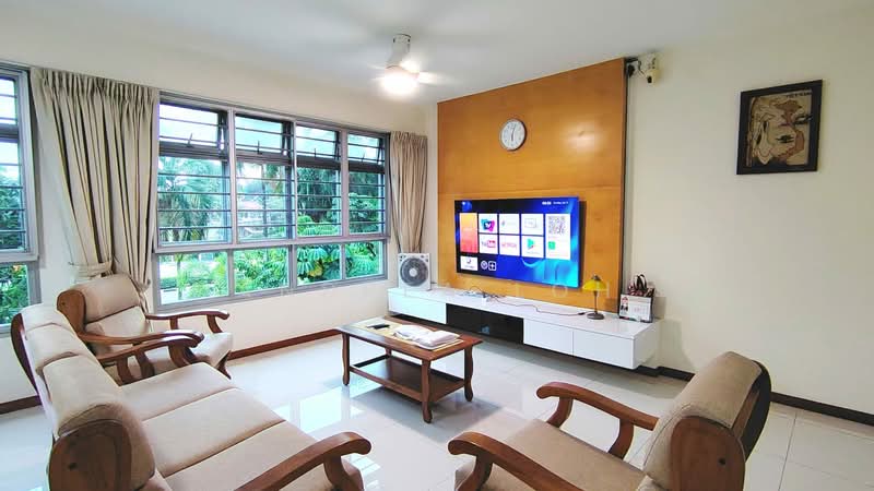 513D Yishun Street 51, 513D Yishun Street 51, 3 Bedrooms, 1,216 sqft, HDB Flat For Sale, by Andrea Loh, 500127425 - Living Room - PropertyGuru.com.sg