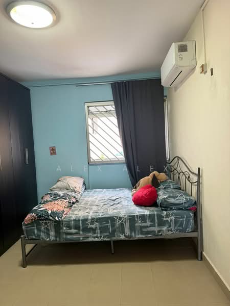 350 Bukit Batok Street 34, 350 Bukit Batok Street 34, 3 Bedrooms, 903 sqft, HDB Flat For Sale, by Alex Alex, 500127432 - Bedroom - PropertyGuru.com.sg