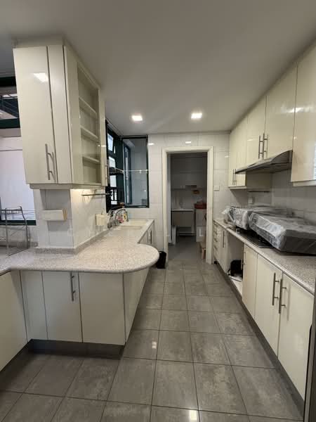 Thomson 800, 798 Thomson Road, 3 Bedrooms, 1,400 sqft, Condominium For Rent, by Cheryl Lee, 500127443 - Kitchen - PropertyGuru.com.sg