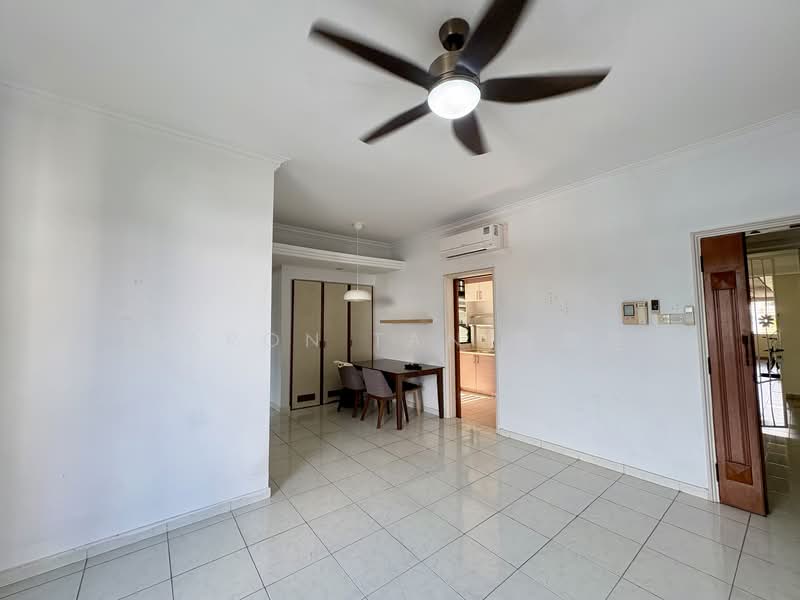 Park East, 69 Jalan Tua Kong, 2 Bedrooms, 893 sqft, Condominium For Rent, by Baron Tan 陈鼎超, 500127462 - Living Room - PropertyGuru.com.sg