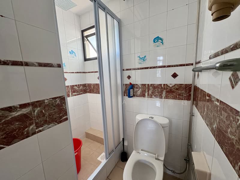 Park East, 69 Jalan Tua Kong, 2 Bedrooms, 893 sqft, Condominium For Rent, by Baron Tan 陈鼎超, 500127462 - Bathroom - PropertyGuru.com.sg