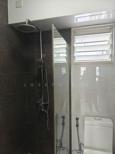 127C Kim Tian Road, 127C Kim Tian Road, 1 Bedroom, 667 sqft, HDB Flat For Rent, by Joseph Kim, 500127464 - Bathroom - PropertyGuru.com.sg