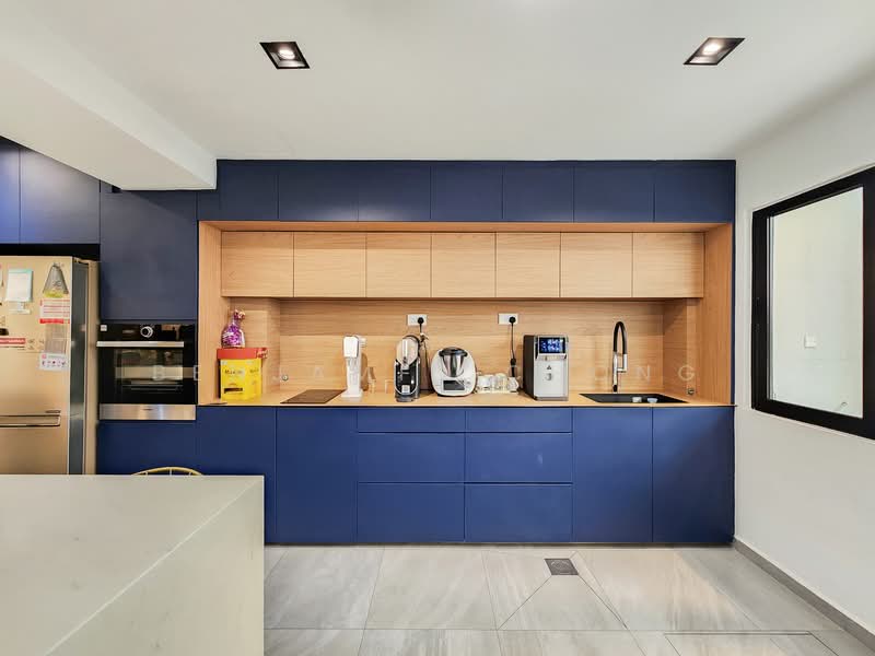 Stunning 5 Bedroom Renovated Terrace | Move-in | 999-yr | Near Kovan MRT, Jalan Arif, 5 Bedrooms, 3,500 sqft, Terraced House For Sale, by Benjamin Chong, 500127469 - Kitchen - PropertyGuru.com.sg