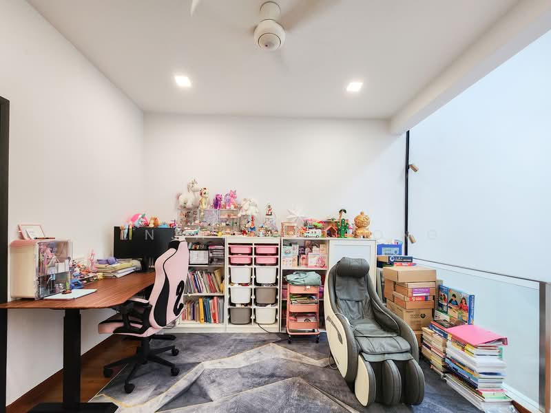 Stunning 5 Bedroom Renovated Terrace | Move-in | 999-yr | Near Kovan MRT, Jalan Arif, 5 Bedrooms, 3,500 sqft, Terraced House For Sale, by Benjamin Chong, 500127469 - Study - PropertyGuru.com.sg