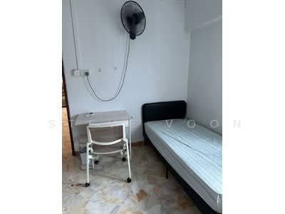 For Rent - 247 Jurong East Street 24