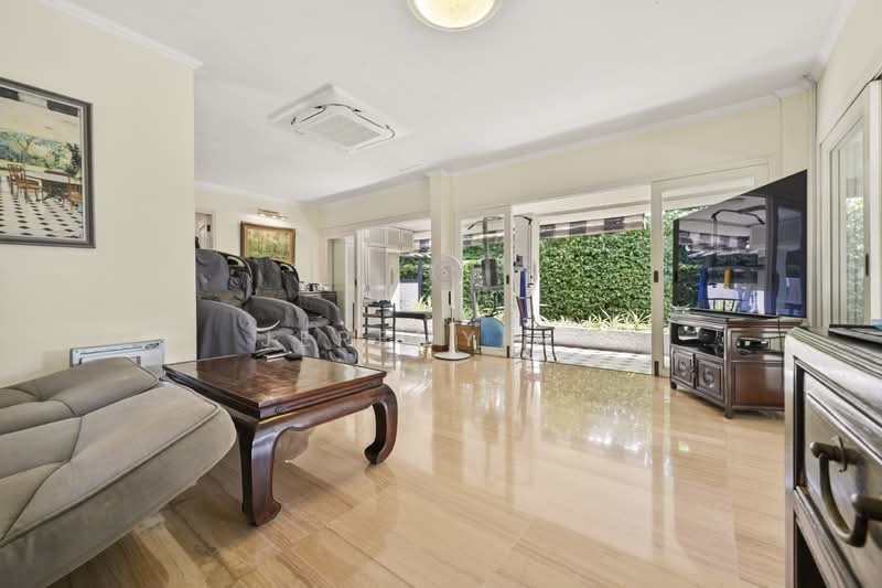VICTORIA PARK REBECCA ROAD RAFFLES PARK CORONATION GCB, Victoria Park Road Rebecca Road Rebecca Park Bin Tong Park, Tanglin / Holland / Bukit Timah, 4 Bedrooms, 4,000 sqft, Good Class Bungalow For Sale, by Jeremy Ng, 500127479 - Living Room - PropertyGuru.com.sg