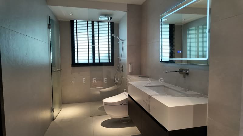 Brand New Semi Detached at Fernhill Close, , 6 Bedrooms, 5,500 sqft, Semi-Detached House For Sale, by Jeremy Ng, 500127496 - Bathroom - PropertyGuru.com.sg