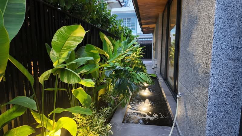 Brand New Semi Detached at Fernhill Close, , 6 Bedrooms, 5,500 sqft, Semi-Detached House For Sale, by Jeremy Ng, 500127496 - Exterior - PropertyGuru.com.sg