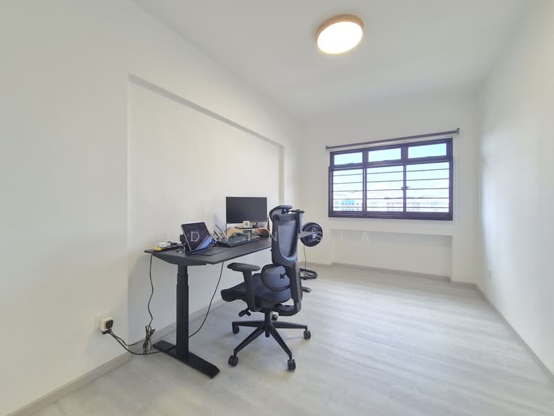 979B Buangkok Crescent, 979B Buangkok Crescent, 3 Bedrooms, 1,184 sqft, HDB Flat For Sale, by Edwin Sia, 500127508 - Study - PropertyGuru.com.sg
