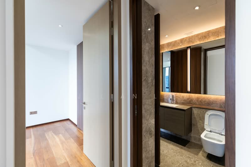 Leedon Green, 28 Leedon Heights, 2 Bedrooms, 840 sqft, Condominium For Rent, by Julian Li, 500127515 - Bathroom - PropertyGuru.com.sg