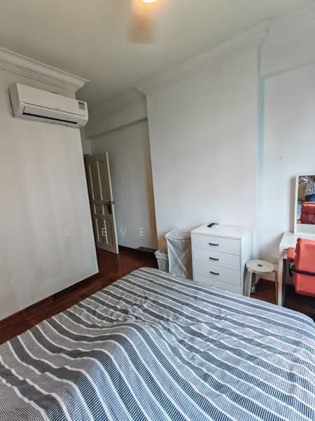 La Crystal, 160 Killiney Road, Room Rental, 130 sqft, Condominium For Rent, by Steve Voon, 500127519 - Bedroom - PropertyGuru.com.sg