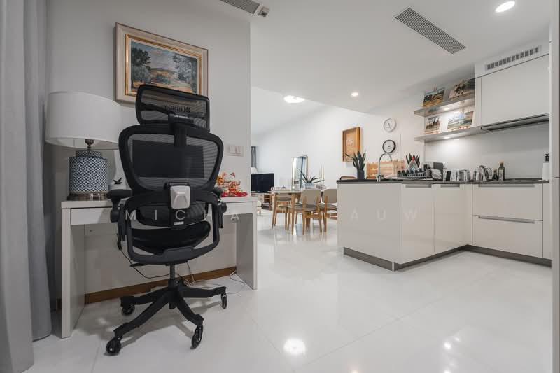 Marina One Residences, 21 Marina Way, 2 Bedrooms, 1,130 sqft, Condominium For Rent, by Michael Jauw, 500127531 - Kitchen - PropertyGuru.com.sg