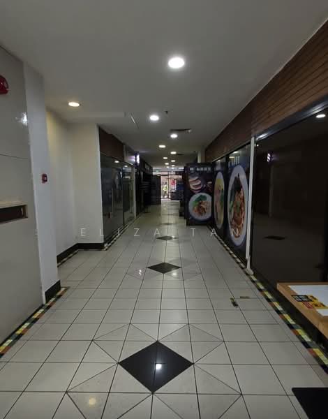 Parklane Shopping Mall, 35 Selegie Road, 830 sqft, Other Retail For Rent, by Eliza Tan, 500127536 - Corridor - CommercialGuru.com.sg