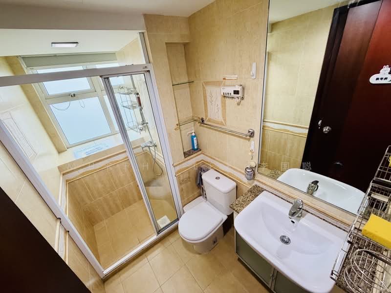 The Warren, 53 Choa Chu Kang Loop, 3 Bedrooms, 1,302 sqft, Condominium For Sale, by Murphy Lee 李国聪, 500127539 - Bathroom - PropertyGuru.com.sg