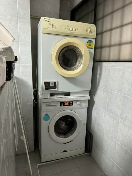 International Plaza, 10 Anson Road, Room Rental, 150 sqft, Apartment For Rent, by Juita Tan, 500127546 - Interior - PropertyGuru.com.sg