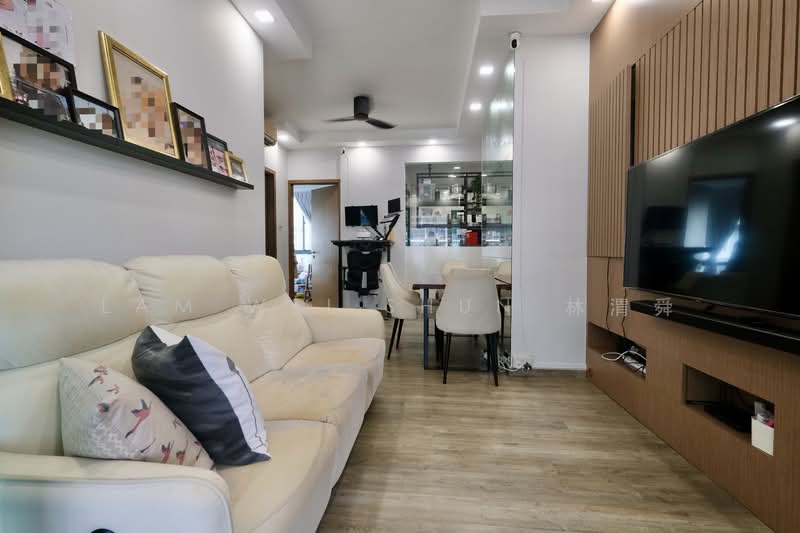 Casa Meya, 25 Meyappa Chettiar Road, 2 Bedrooms, 807 sqft, Apartment For Sale, by Lam Wei Shun 林渭舜, 500127551 - Living Room - PropertyGuru.com.sg