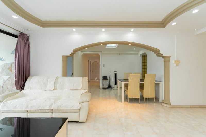 779 Woodlands Crescent, 779 Woodlands Crescent, 4 Bedrooms, 1,302 sqft, HDB Flat For Sale, by Aela Lim, 500127561 - Living Room - PropertyGuru.com.sg