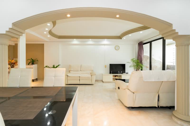 779 Woodlands Crescent, 779 Woodlands Crescent, 4 Bedrooms, 1,302 sqft, HDB Flat For Sale, by Aela Lim, 500127561 - Living Room - PropertyGuru.com.sg