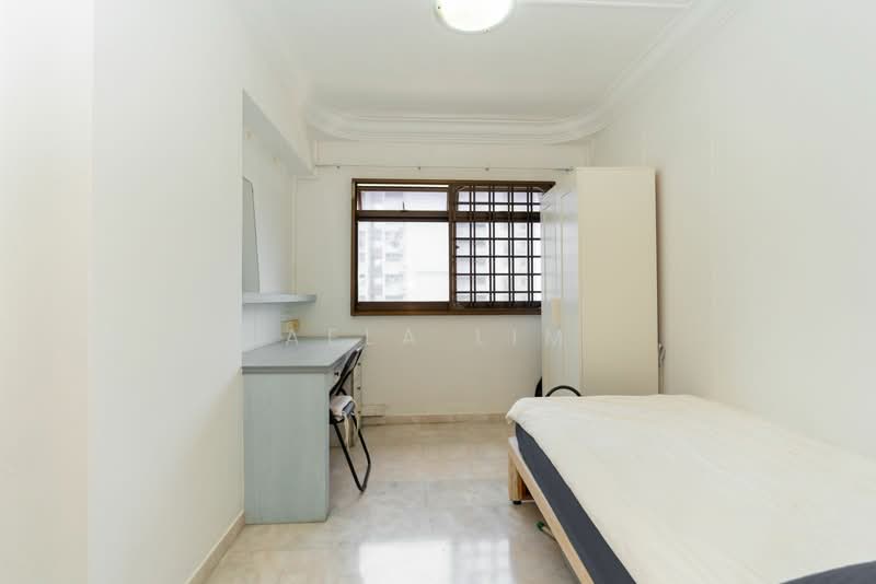 779 Woodlands Crescent, 779 Woodlands Crescent, 4 Bedrooms, 1,302 sqft, HDB Flat For Sale, by Aela Lim, 500127561 - Bedroom - PropertyGuru.com.sg
