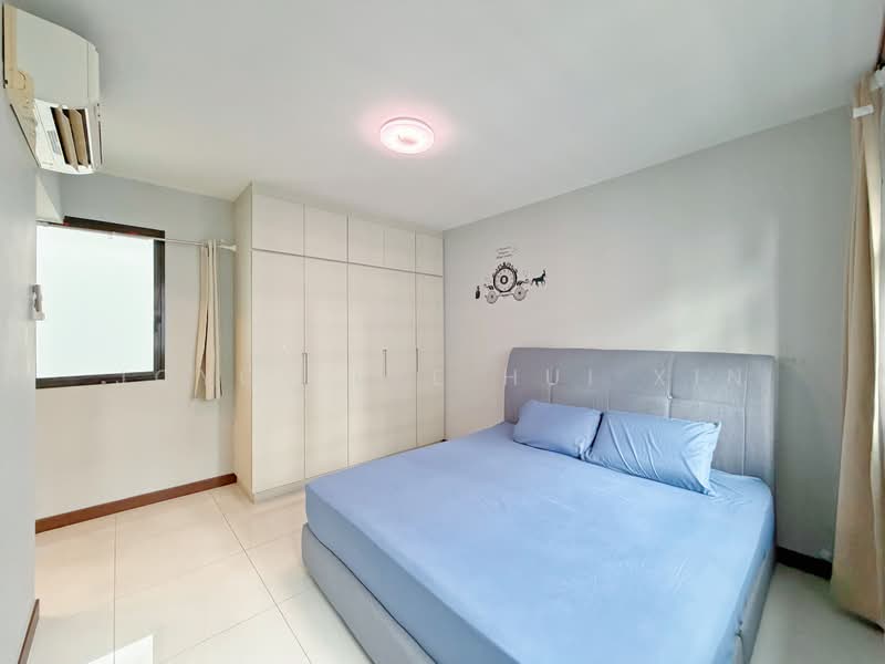 278B Compassvale Bow, 278B Compassvale Bow, 4 Bedrooms, 1,216 sqft, HDB Flat For Sale, by Joyce Lye Hui Xin, 500127570 - Bedroom - PropertyGuru.com.sg