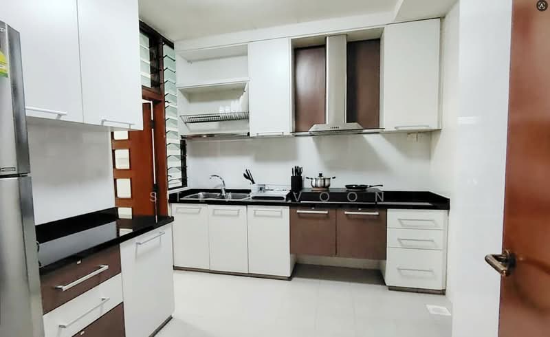Parc Oasis, 49 Jurong East Avenue 1, Room Rental, 120 sqft, Condominium For Rent, by Steve Voon, 500127576 - Kitchen - PropertyGuru.com.sg