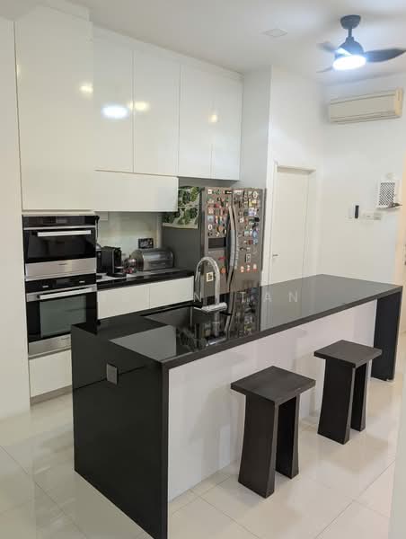 Finland Gardens, 41 East Coast Avenue, 3 Bedrooms, 1,475 sqft, Condominium For Sale, by Helen Tan, 500127579 - Kitchen - PropertyGuru.com.sg